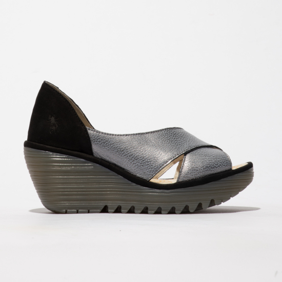 NOT FOR SALE***Women's Fly London Shoes. Beige. Sz 39 | Fly london shoes, Fly  london, Women